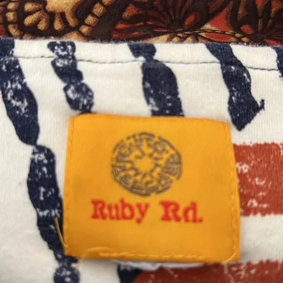 Ruby Rd. Top - Picture 3 of 4